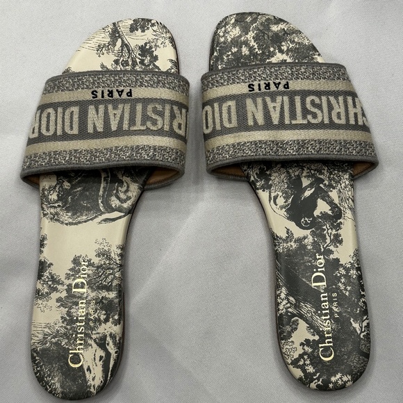 Christian Dior Dway Slides In Size 37 - Picture 1 of 2